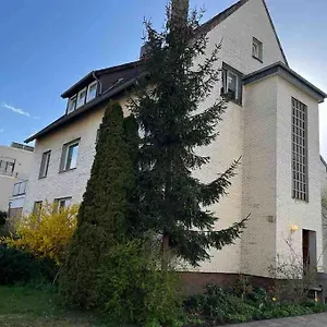 Private In Misburg, Apartment