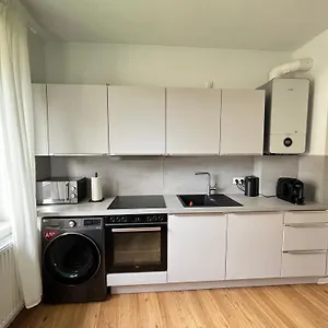 60qm - 2 - Free Parking - - Mallibase Apartment